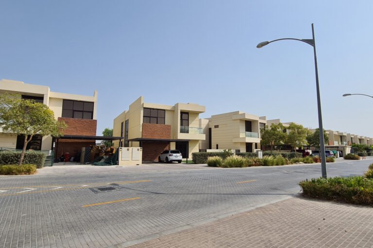 snagging company in damac spring field dubai